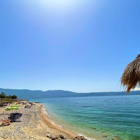 Ramo'S Cozy Beachside Haven With Panoramic Views - 1St Vlore Exterior photo